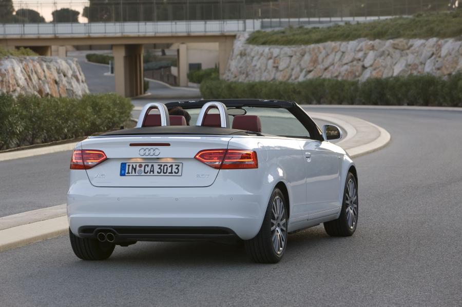  Audi A3 2.0T S-Line Cabriolet (8PA) 2008 года  (фото 15 из 49)
